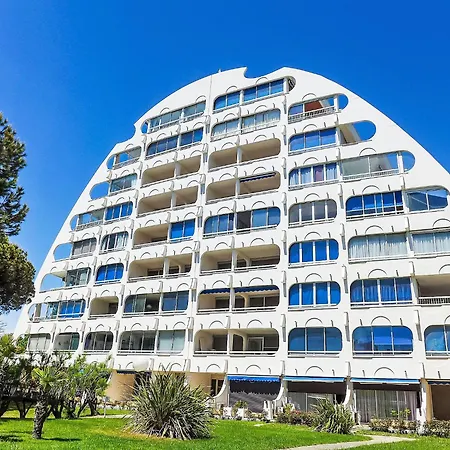 Apartment Les Marines De Haute-plage-7 By Interhome